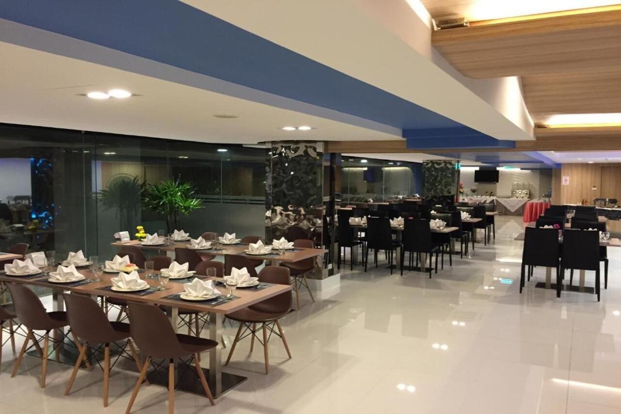 Grand Tower Inn Sathorn Hotel Бангкок Екстер'єр фото